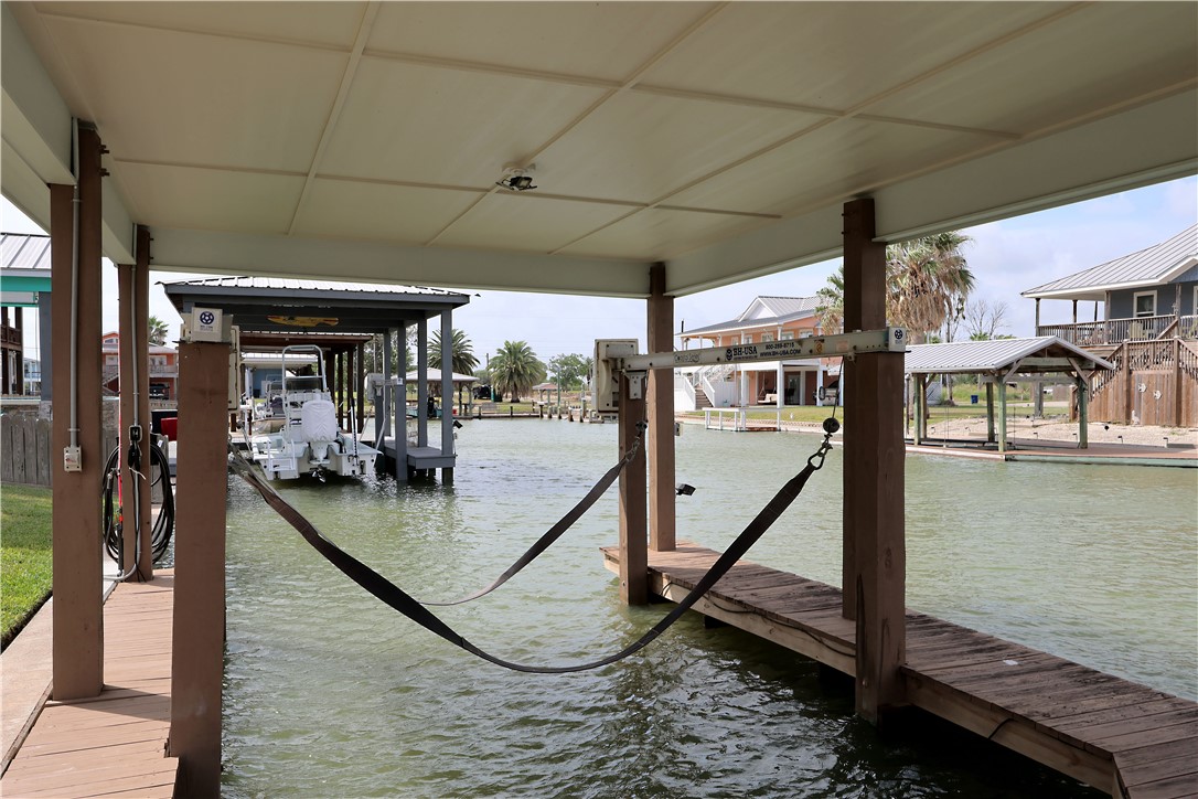 110 Bufflehead Rockport TX 78382