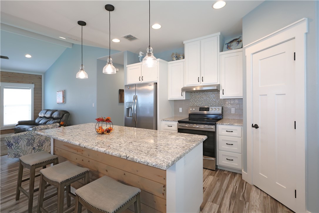 110 Bufflehead Rockport TX 78382