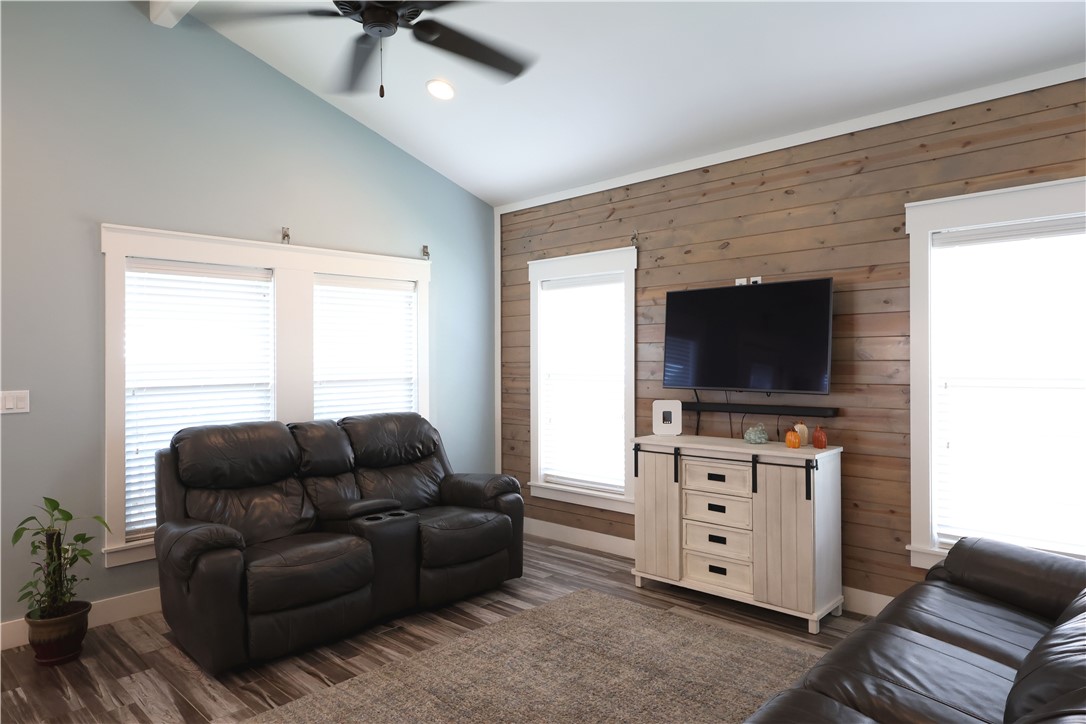 110 Bufflehead Rockport TX 78382