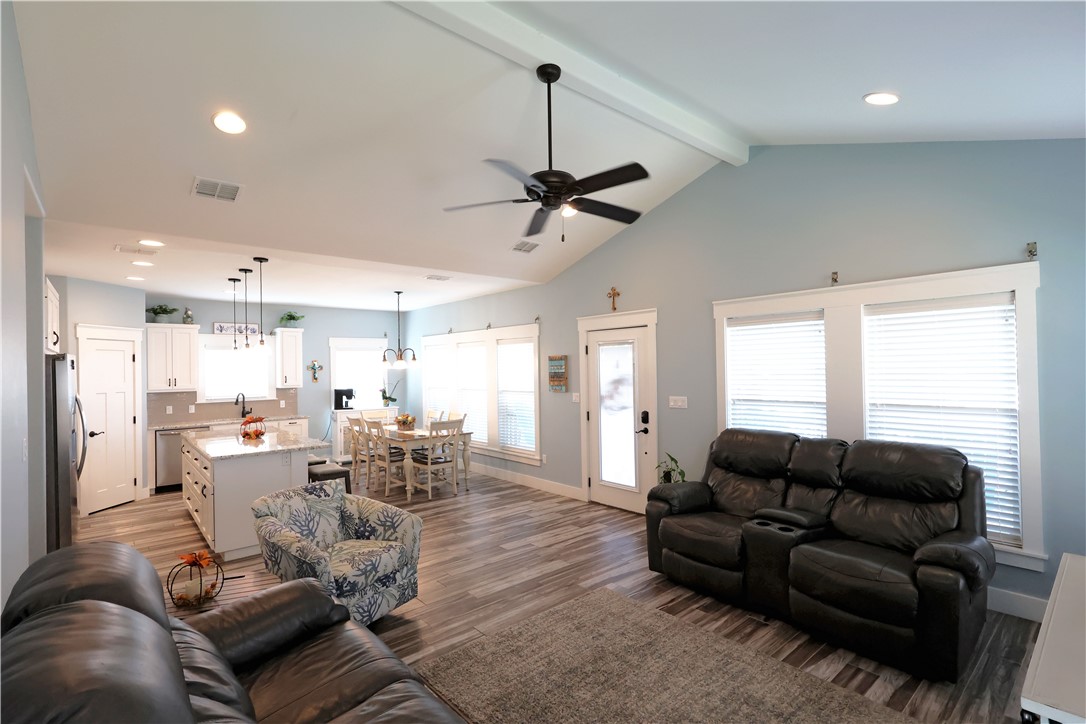 110 Bufflehead Rockport TX 78382