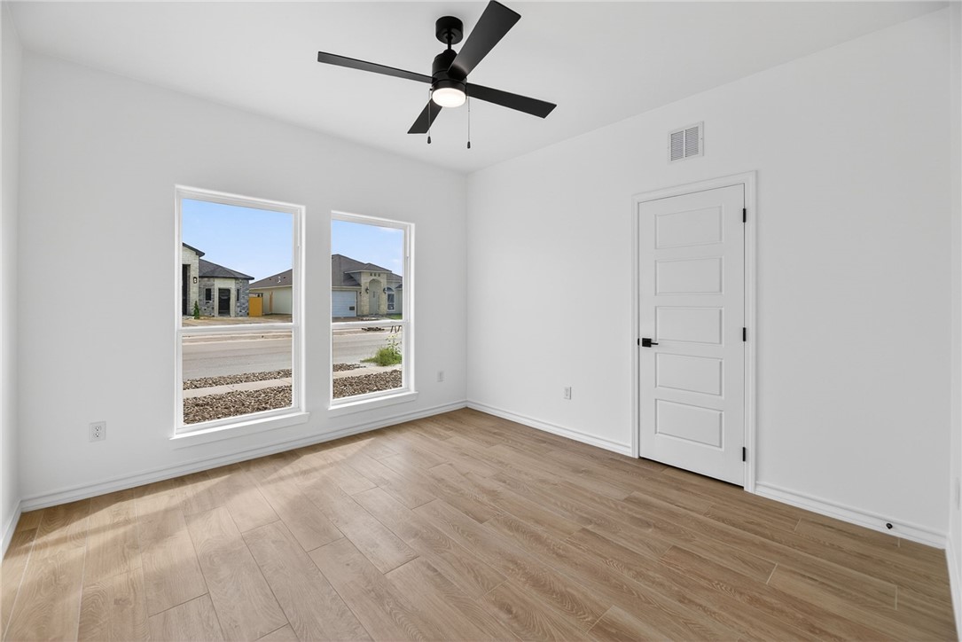 6857 La Salle Drive Corpus Christi TX 78414