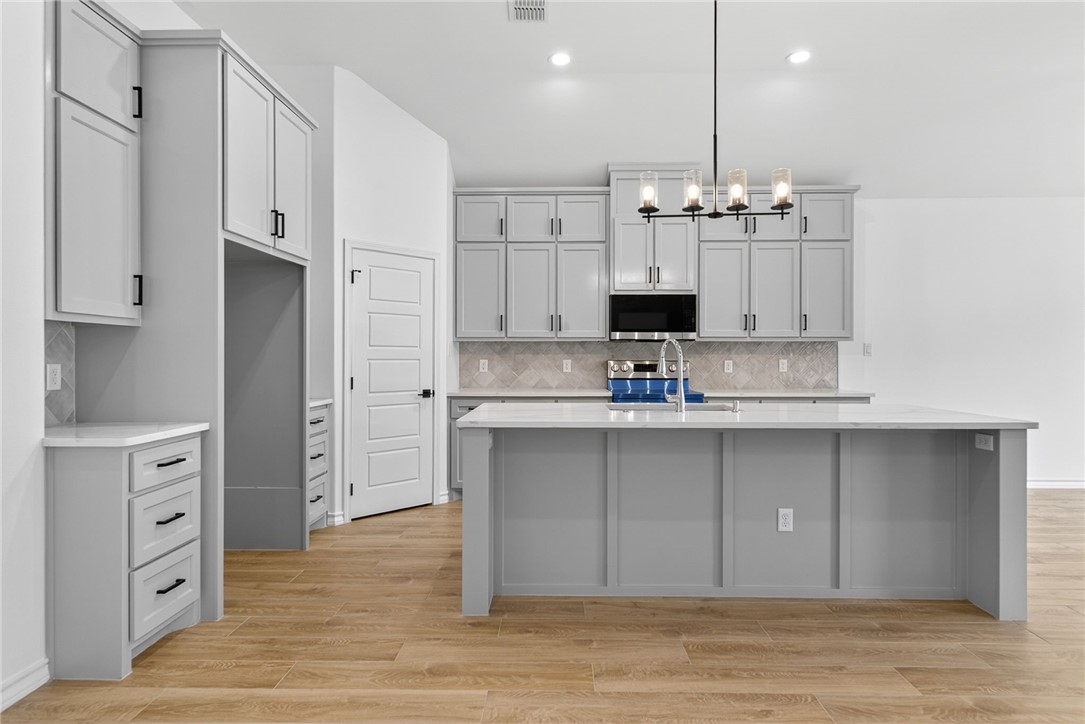 6857 La Salle Drive Corpus Christi TX 78414