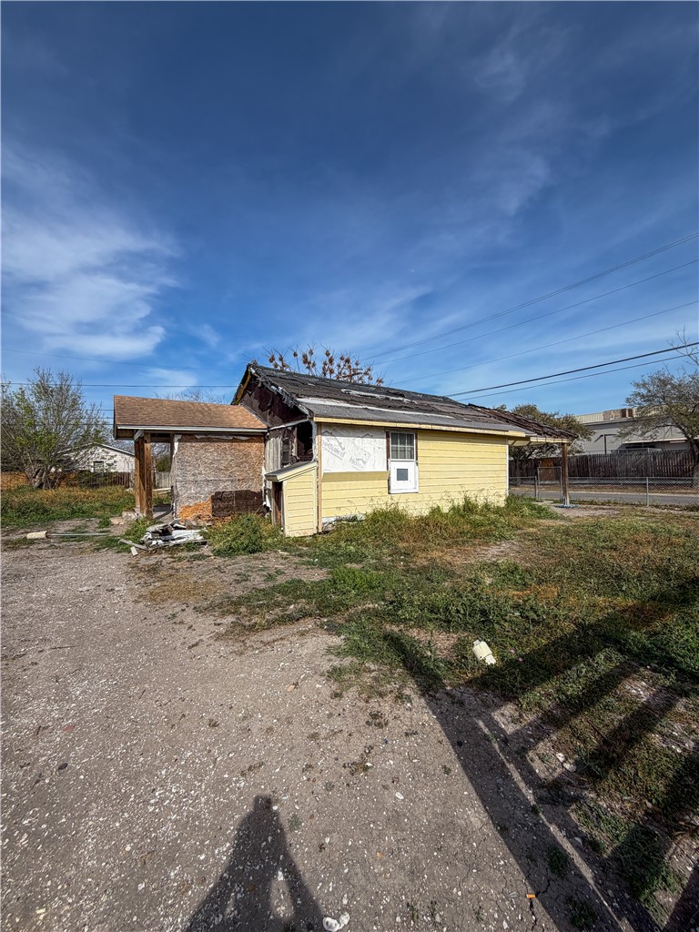 3037 Macarthur Street Corpus Christi TX 78405