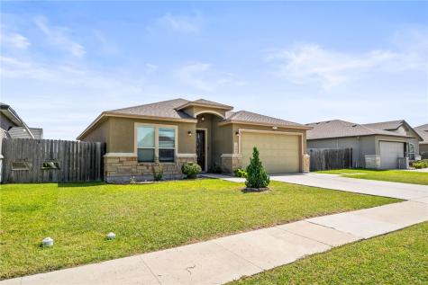 1826 Bay Landing Drive Portland TX 78374