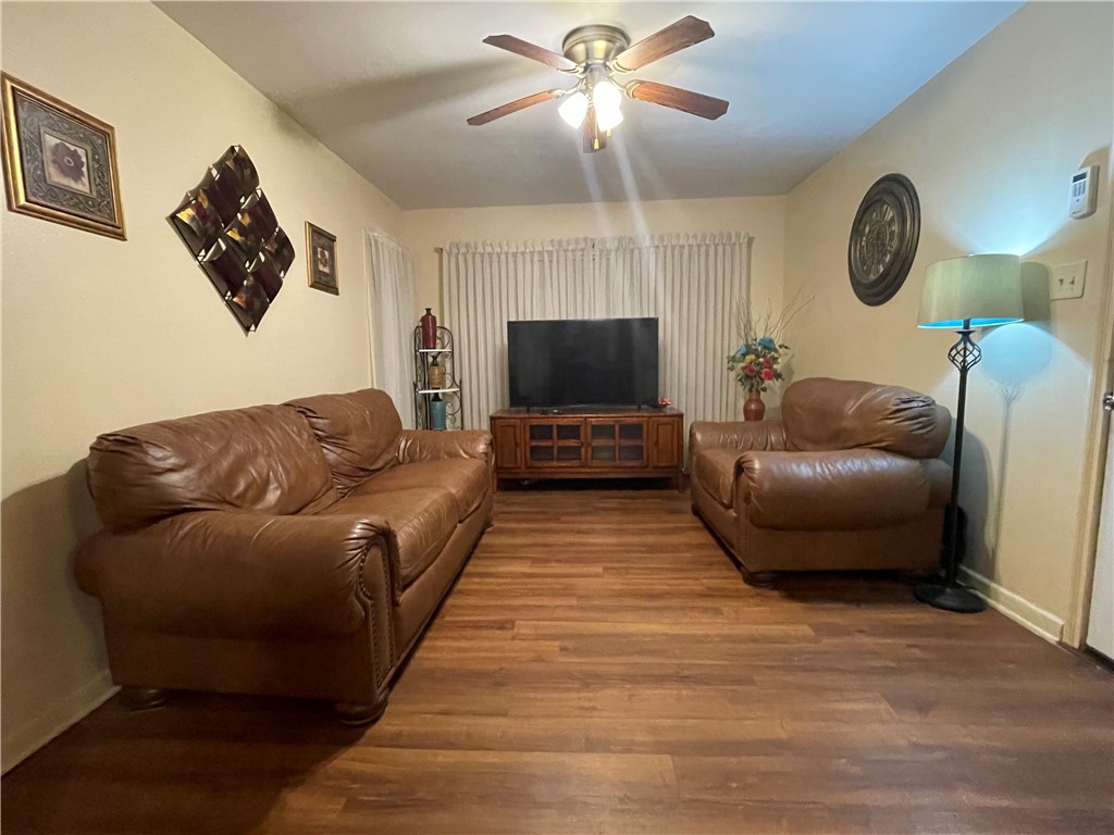918 Anderson Street Corpus Christi TX 78411