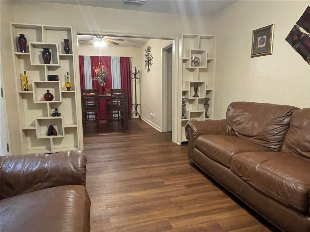 918 Anderson Street Corpus Christi TX 78411