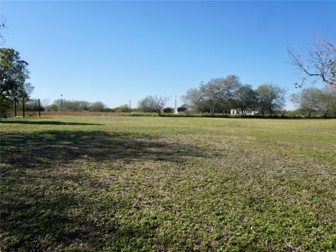 7643 County Road 2415 Sinton TX 78387
