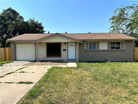 614 W 5th Street Alice TX 78332