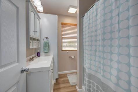 521 Woodhaven Ingleside TX 78362