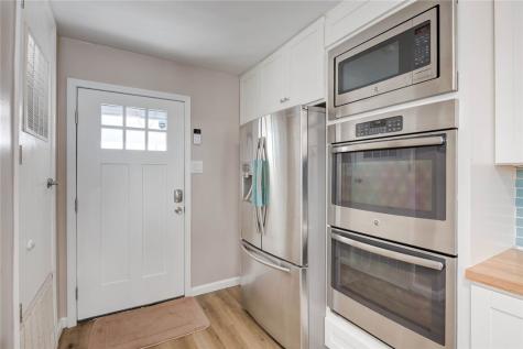 521 Woodhaven Ingleside TX 78362