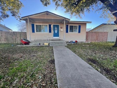 1734 Paul Jones Avenue Corpus Christi TX 78412