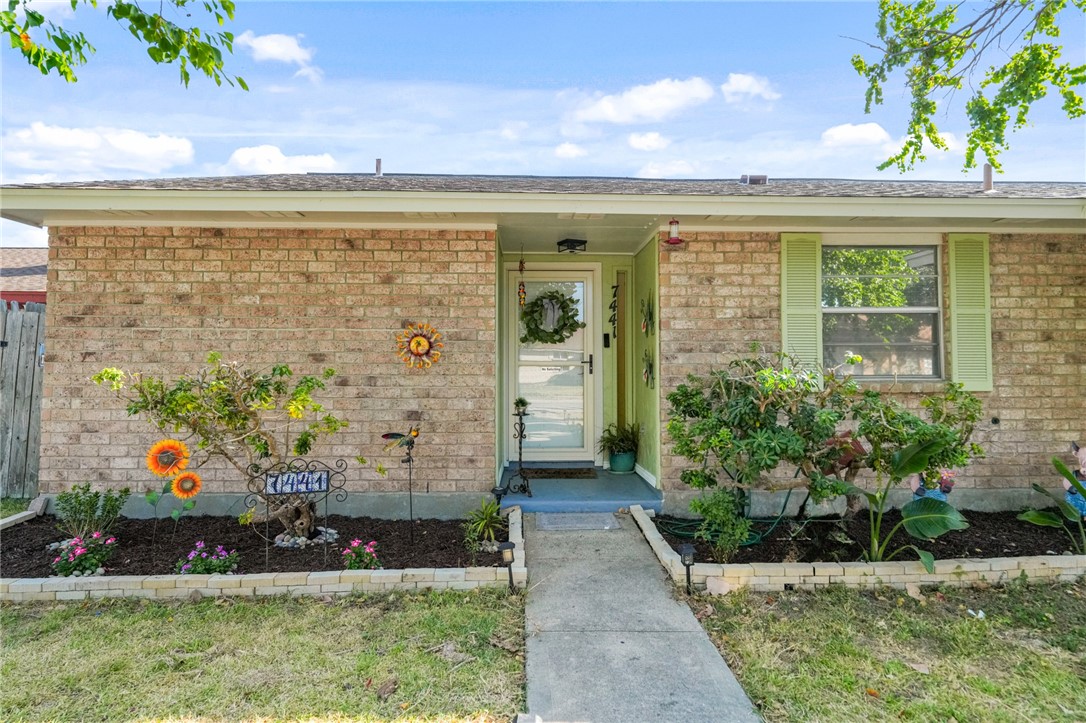 7441 Spitfire Drive Corpus Christi TX 78412