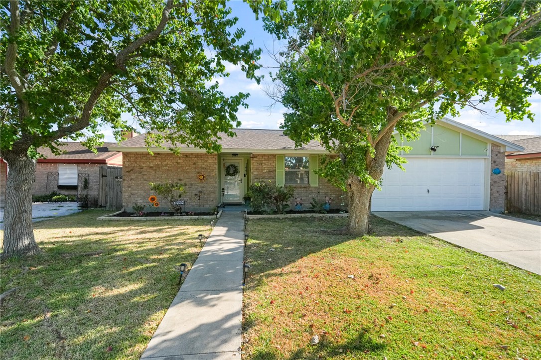 7441 Spitfire Drive Corpus Christi TX 78412
