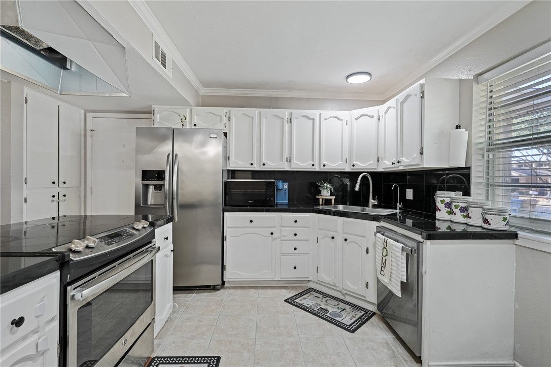 7441 Spitfire Drive Corpus Christi TX 78412