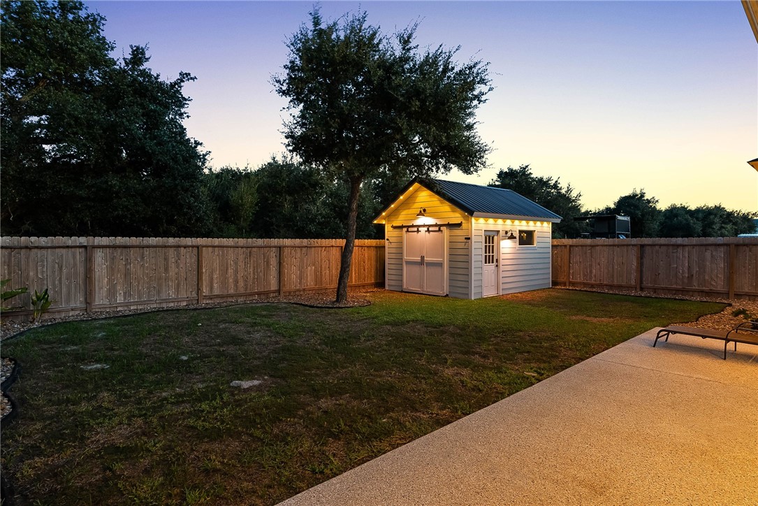 134 Broad Oak Drive Rockport TX 78382