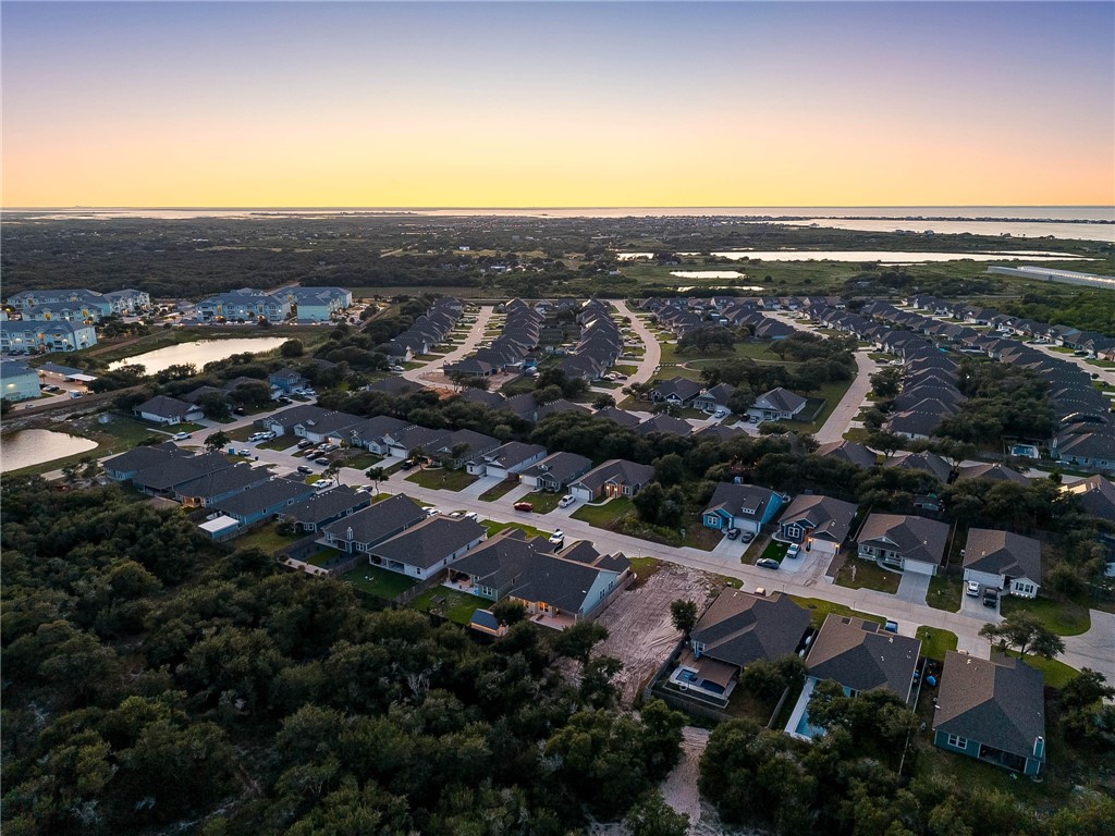 134 Broad Oak Drive Rockport TX 78382