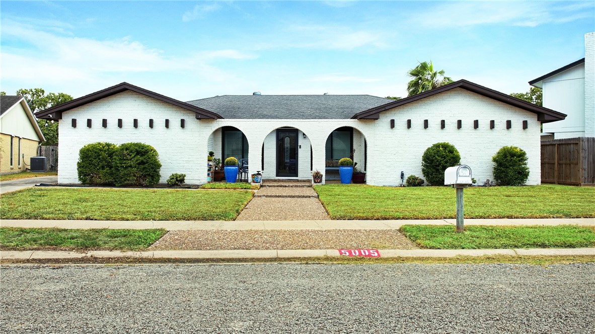 5005 Moultrie Drive Corpus Christi TX 78413