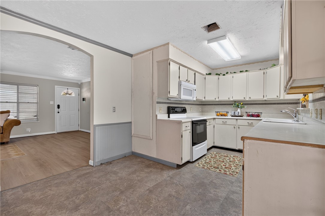 6405 Beechwood Drive Corpus Christi TX 78412