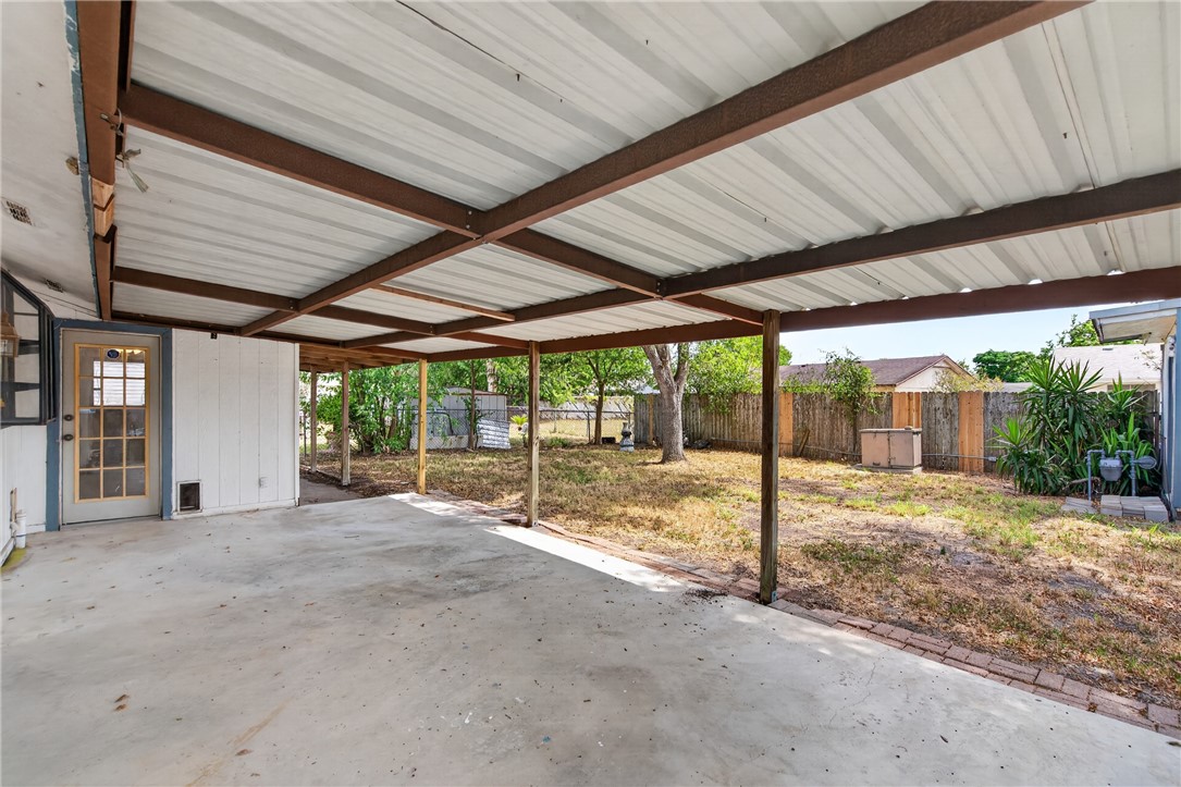 6405 Beechwood Drive Corpus Christi TX 78412