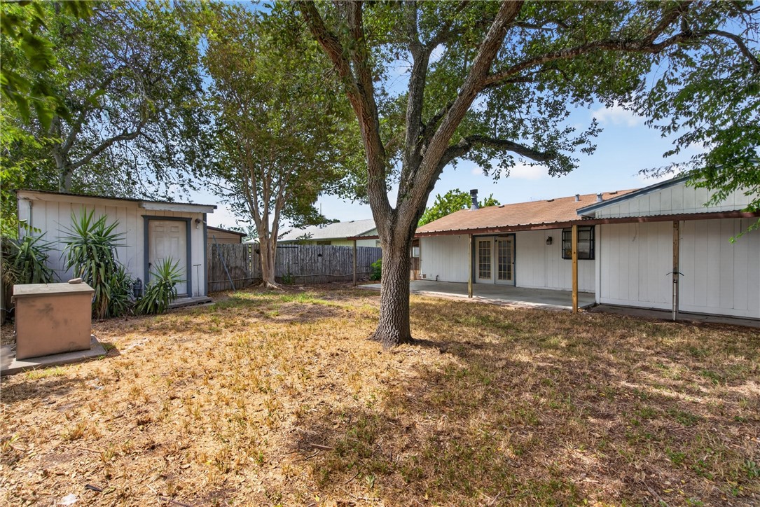 6405 Beechwood Drive Corpus Christi TX 78412