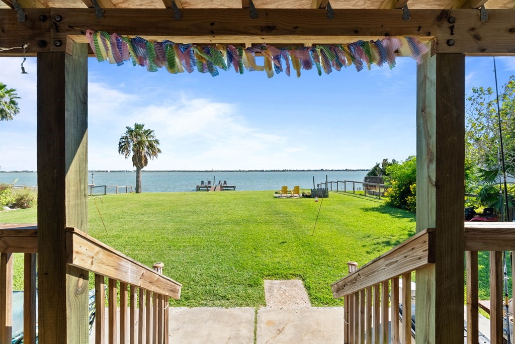 159 Copano Ridge Rockport TX 78382