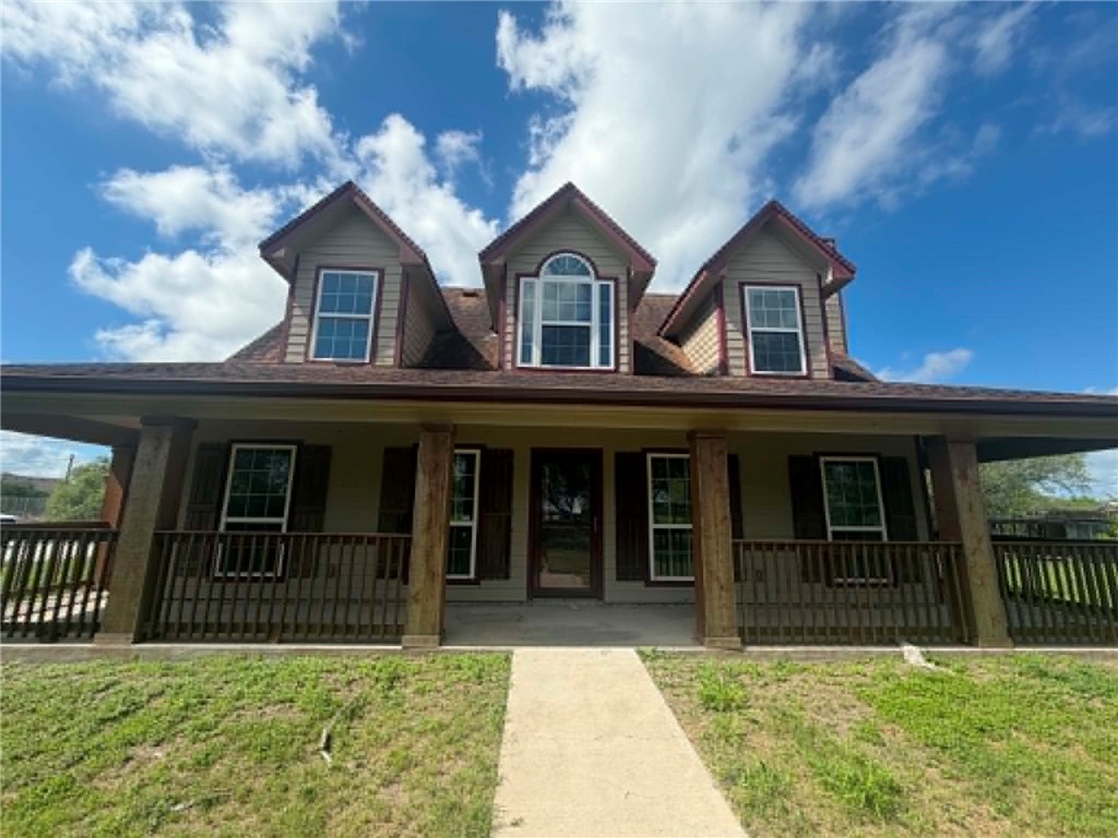 726 N Avenue B Bishop TX 78343