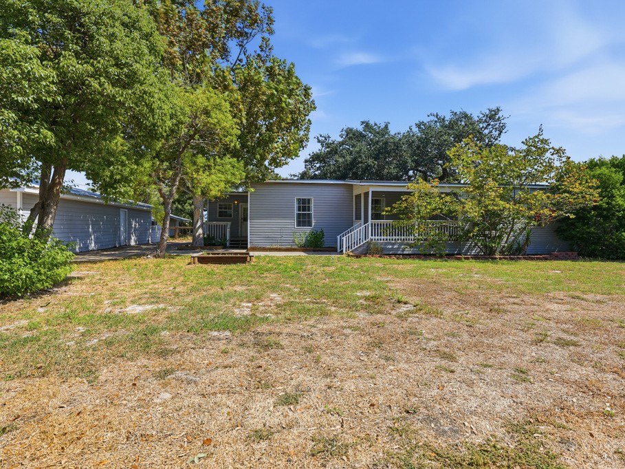 324 E King Rockport TX 78382