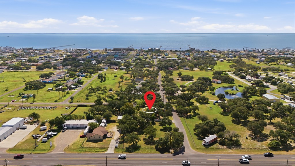 324 E King Rockport TX 78382
