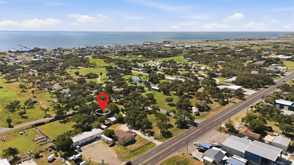 324 E King Rockport TX 78382