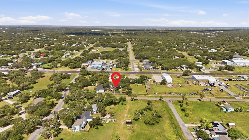 324 E King Rockport TX 78382