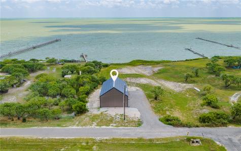 1102 1st Street Bayside TX 78340