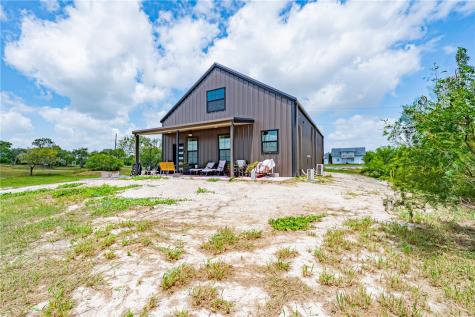1102 1st Street Bayside TX 78340