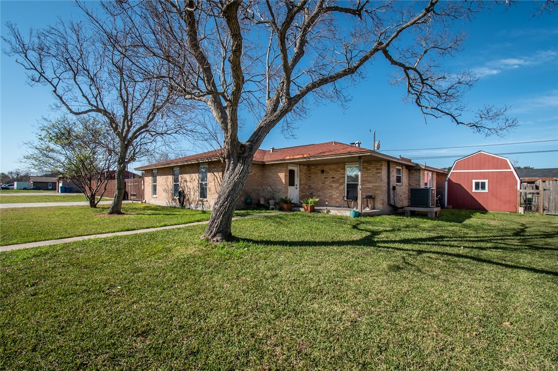 1603 Cheyenne Street Portland TX 78374