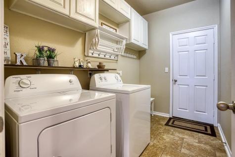 1417 Sacramento Portland TX 78374