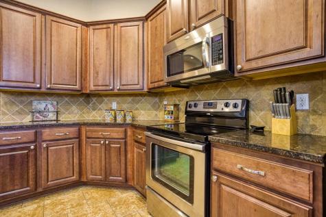 1417 Sacramento Portland TX 78374