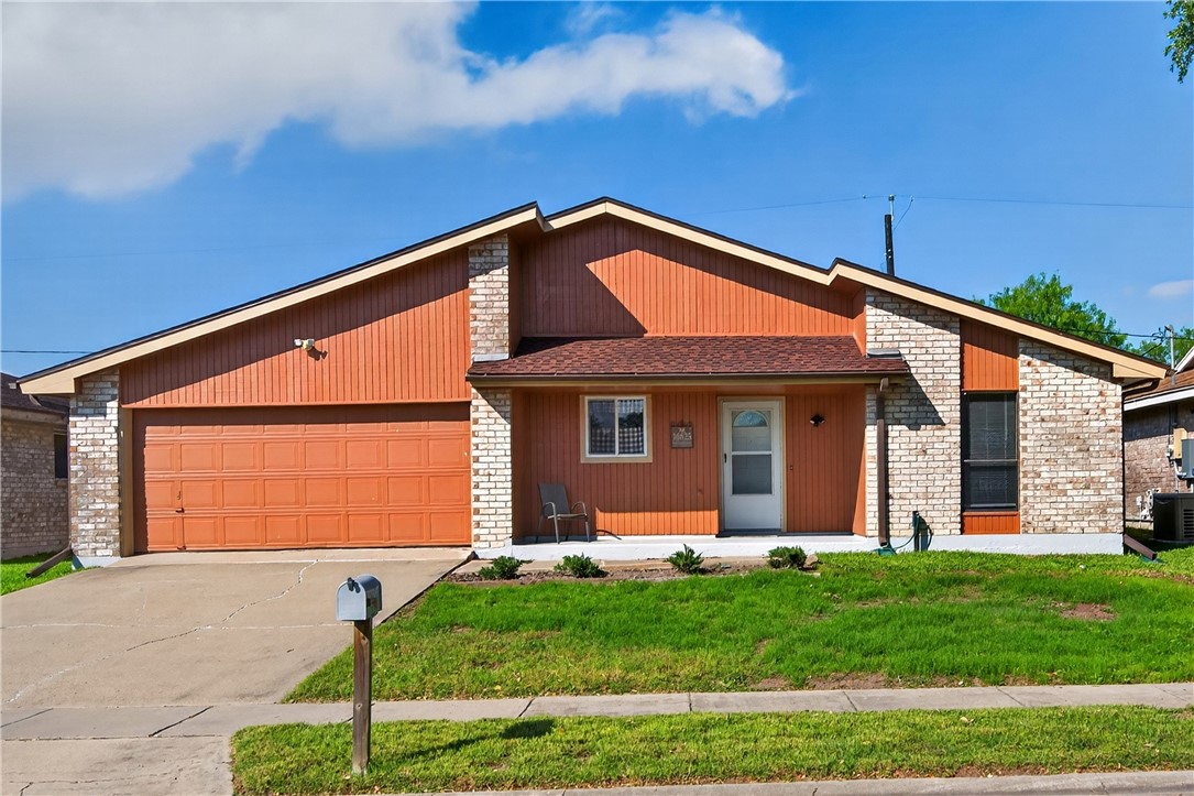 10825 Eastwood Drive Corpus Christi TX 78410