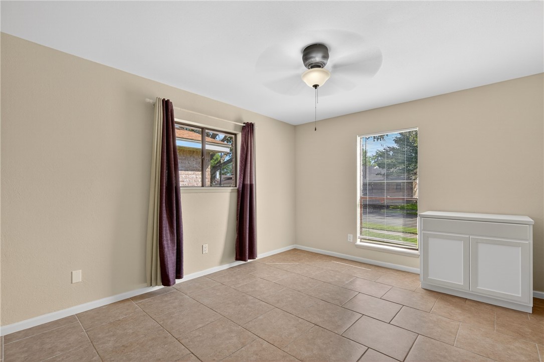 10825 Eastwood Drive Corpus Christi TX 78410