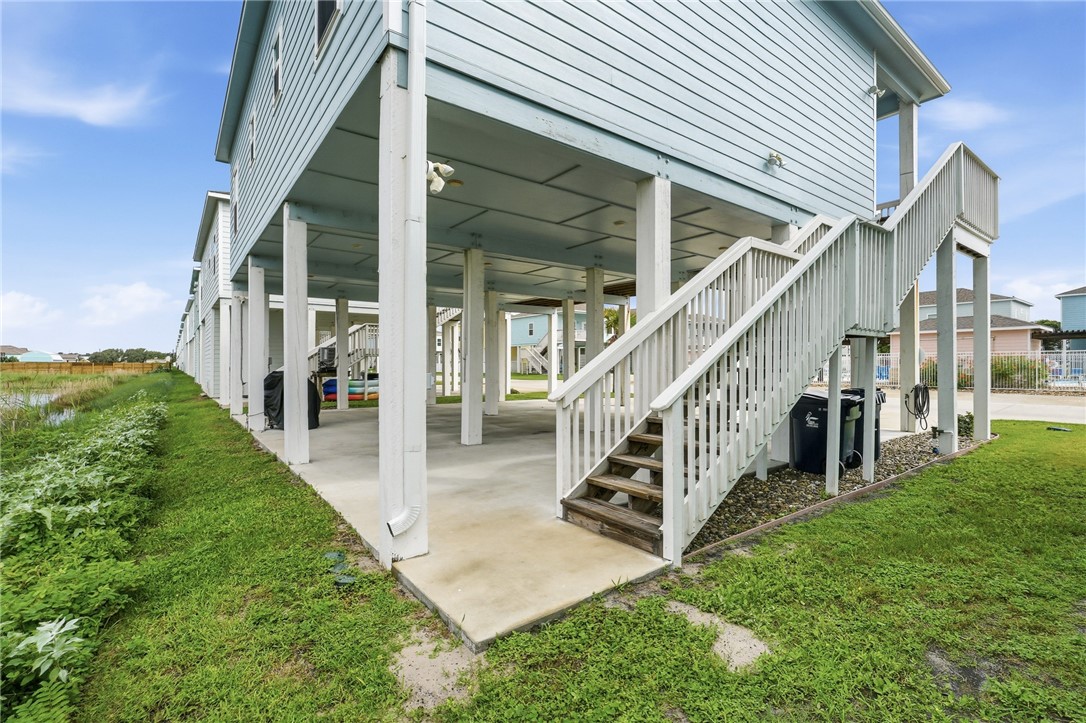 171 Paradise Drive Rockport TX 78382