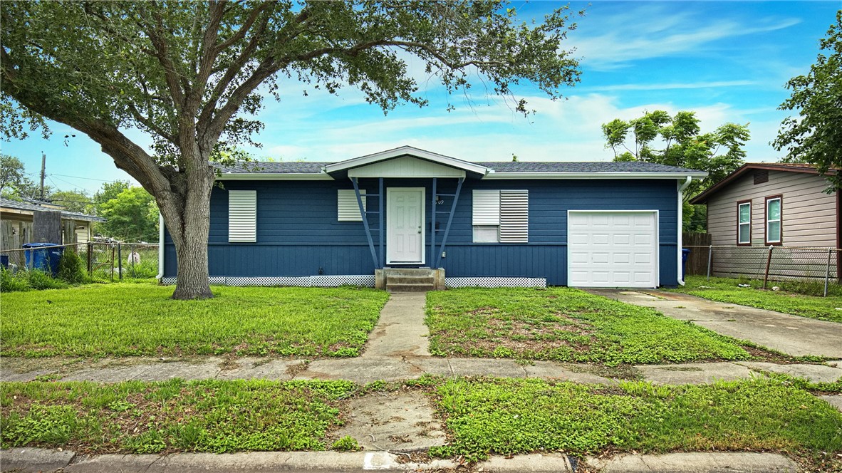 5909 Riley Drive Corpus Christi TX 78412