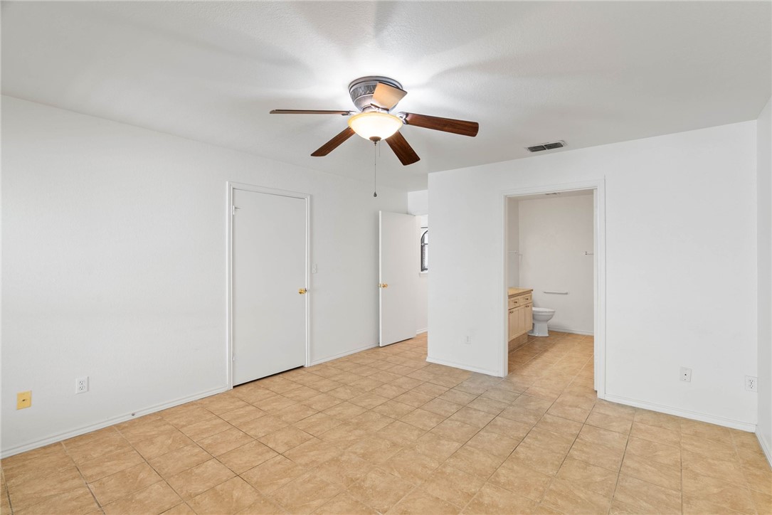 123 Santa Fe Drive Rockport TX 78382
