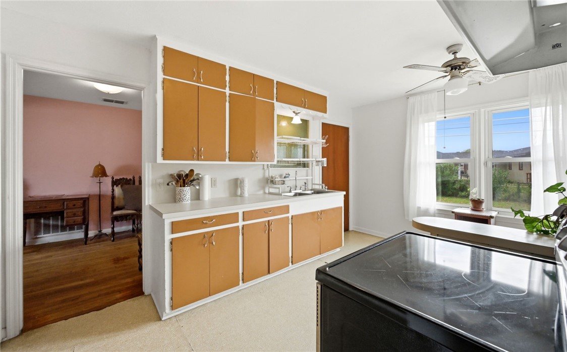 1341 Ray Drive Corpus Christi TX 78411