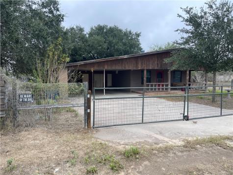 604 W Holland Street Falfurrias TX 78355