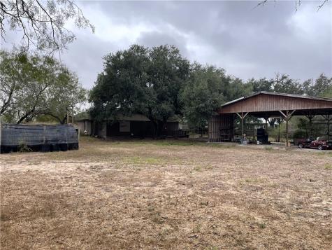 604 W Holland Street Falfurrias TX 78355