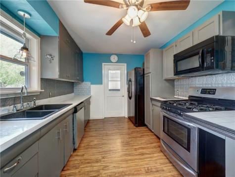 324 S 8th Street Aransas Pass TX 78336