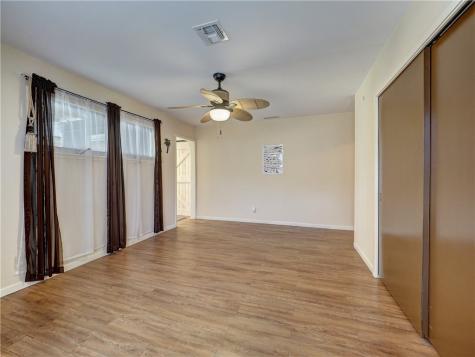 324 S 8th Street Aransas Pass TX 78336