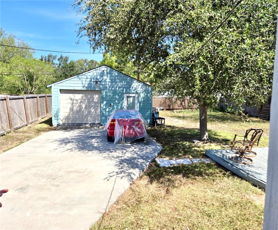 1034 Harrison Corpus Christi TX 78404