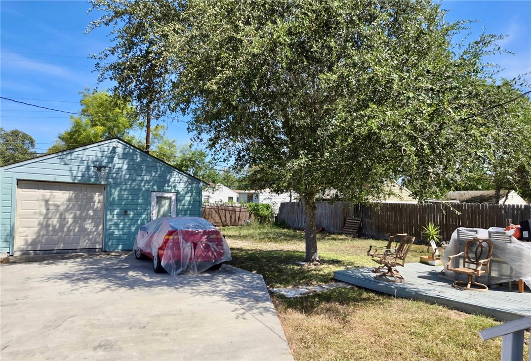 1034 Harrison Corpus Christi TX 78404