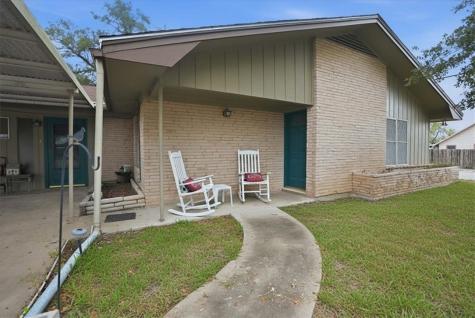 1000 Austin Street George West TX 78022
