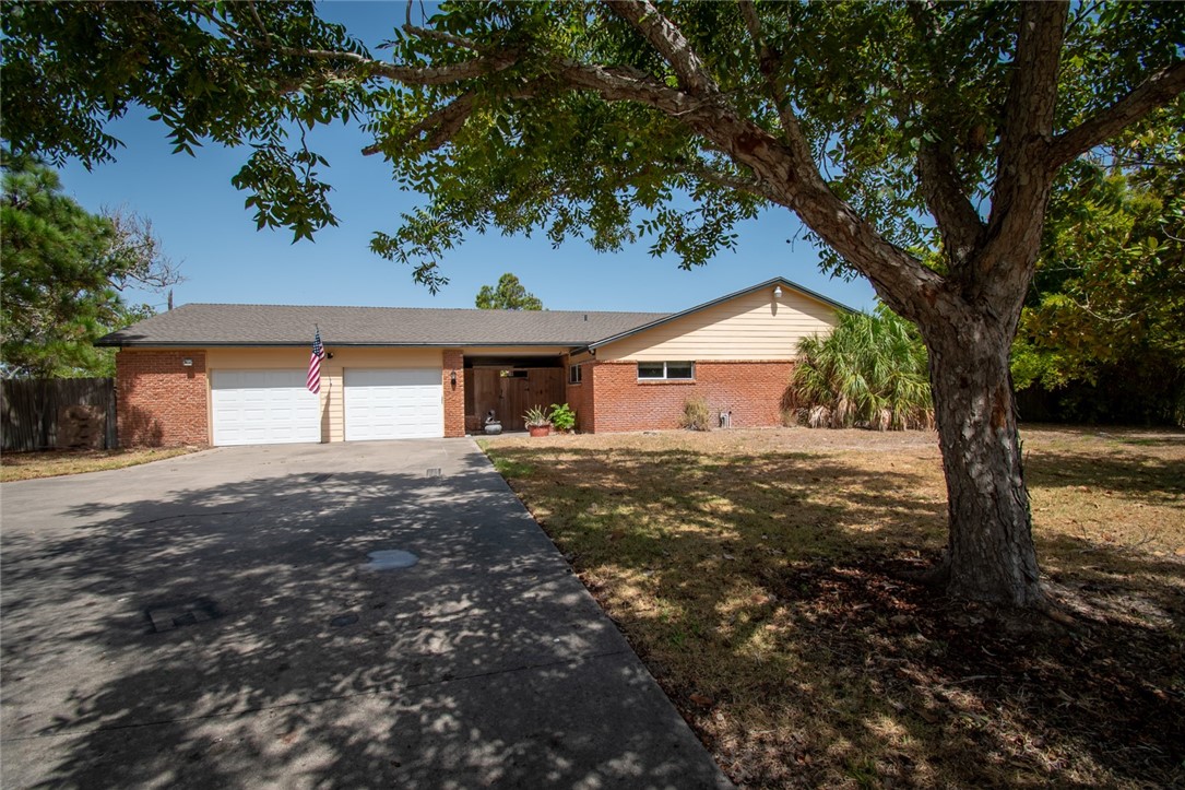 488 Caribbean Drive Corpus Christi TX 78418