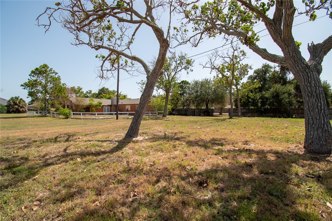 488 Caribbean Drive Corpus Christi TX 78418